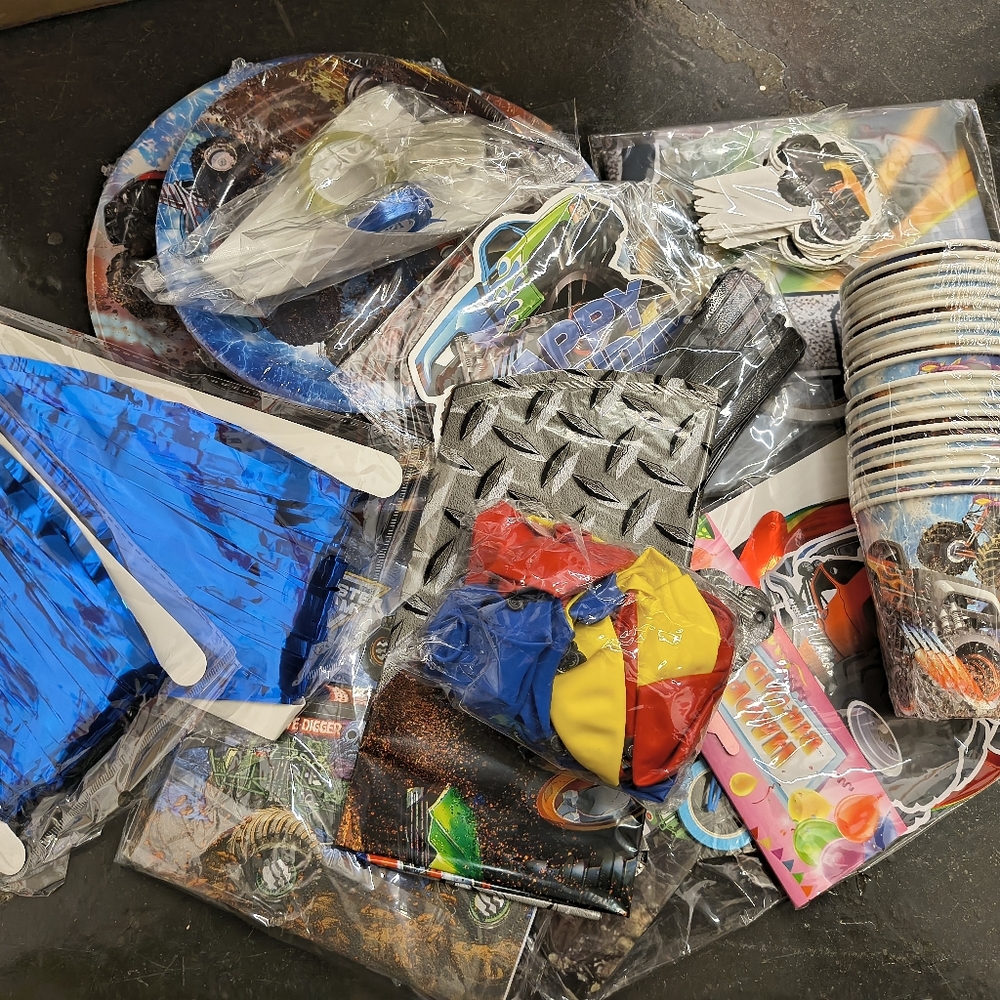 Monster Truck Party Supplies Set